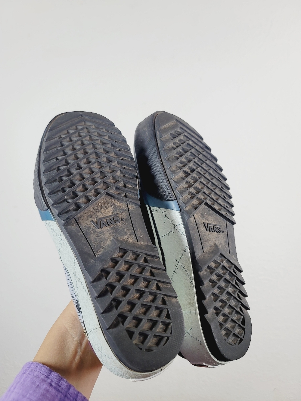 Vans Nightmare Before Christmas Sneakers, Size 7.5/9 - Picture 5 of 6